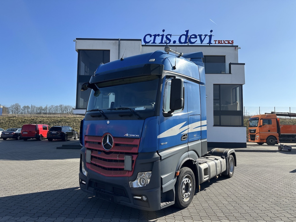 Mercedes-Benz Actros 1842 4x2 - Tractor: foto 1 Mercedes-Benz Actros 1842 4x2 - Tractor: foto 1