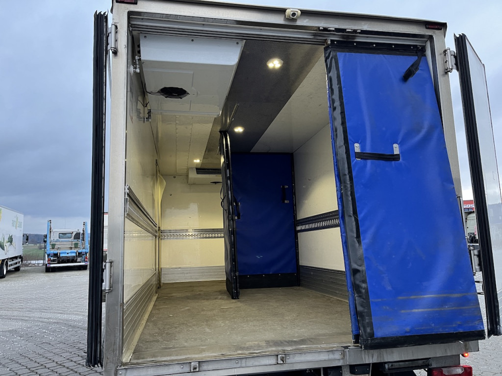 Iveco 70C18 Daily Kühlkoffer mit Ladebordwand Konvekta - Veículo comercial: foto 4 Iveco 70C18 Daily Kühlkoffer mit Ladebordwand Konvekta - Veículo comercial: foto 4