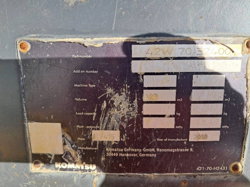 Komatsu WA100M-8 - Pá carregadora de rodas: foto 2 Komatsu WA100M-8 - Pá carregadora de rodas: foto 2