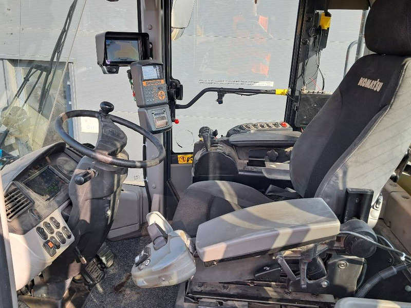 Pá carregadora de rodas Komatsu WA380-8E0: foto 18