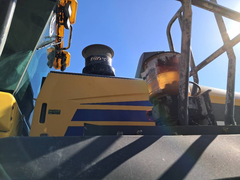 Pá carregadora de rodas Komatsu WA475-10E0: foto 10