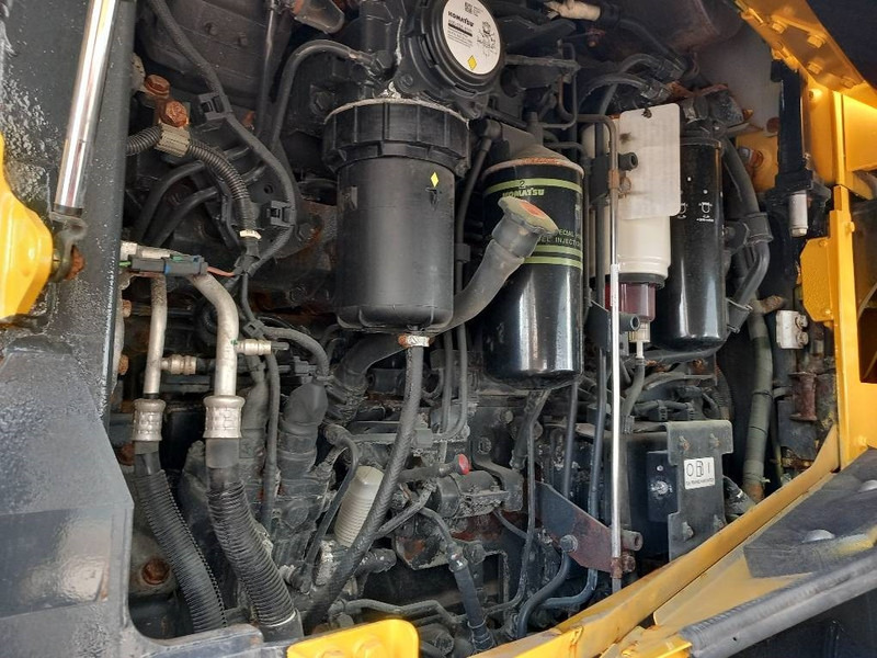 Komatsu WA480-8E0 - Pá carregadora de rodas: foto 4 Komatsu WA480-8E0 - Pá carregadora de rodas: foto 4