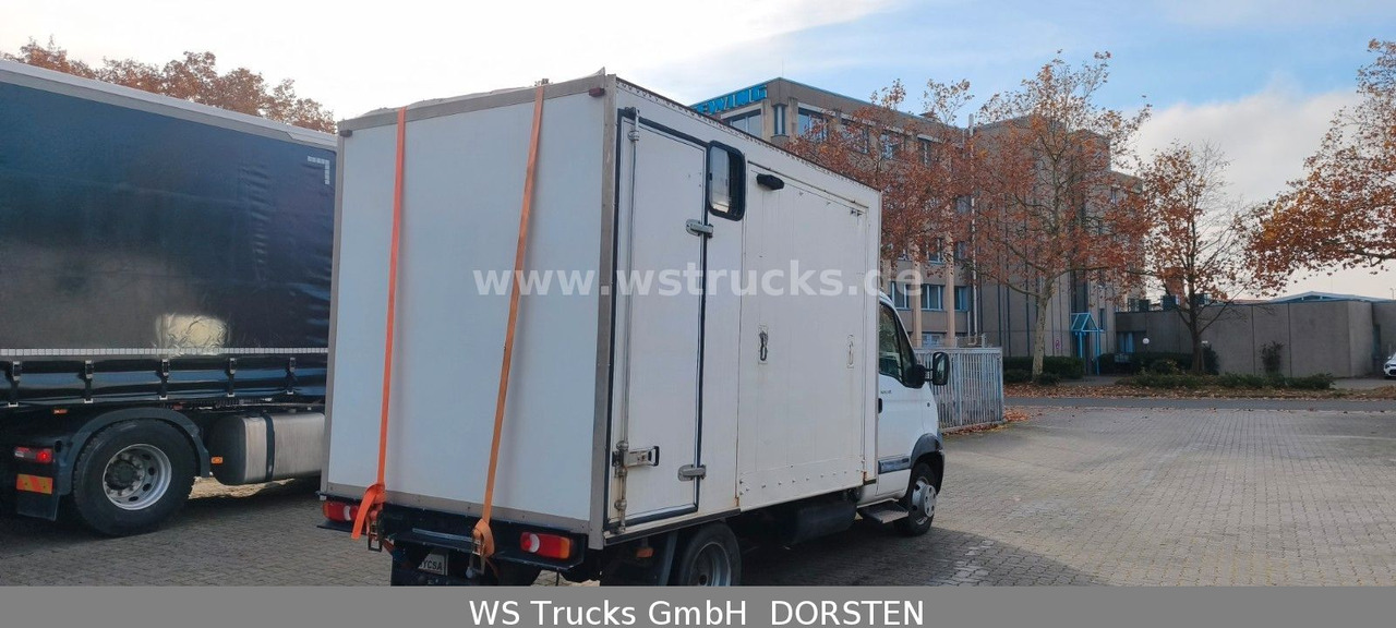 Renault Mascott Pferdeaufbau 2 Pferde - Camião transporte de gado: foto 3 Renault Mascott Pferdeaufbau 2 Pferde - Camião transporte de gado: foto 3