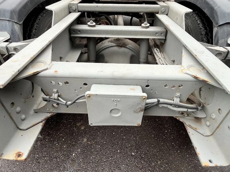 Scania R142-V8 - Spring/Spring - NO rust - 40.968 - Tractor: foto 5 Scania R142-V8 - Spring/Spring - NO rust - 40.968 - Tractor: foto 5