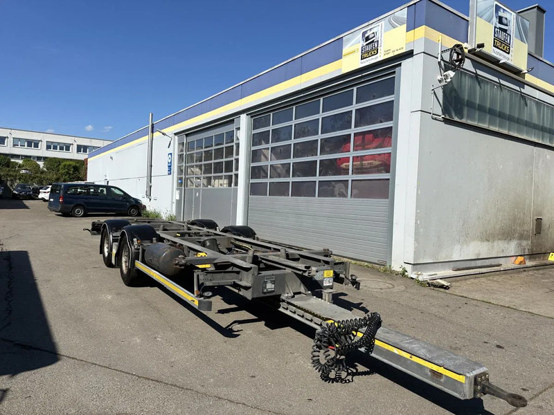 H&W 4 x Tandem Lafette MEGA verzinkt Mitnahmestapl. 7. 3 x Tandem Lafette MEGA verzinkt Mitnahmestapl. 7.82 m - Reboque transportador de contêineres/ Caixa móvel: foto 3 H&W 4 x Tandem Lafette MEGA verzinkt Mitnahmestapl. 7. 3 x Tandem Lafette MEGA verzinkt Mitnahmestapl. 7.82 m - Reboque transportador de contêineres/ Caixa móvel: foto 3