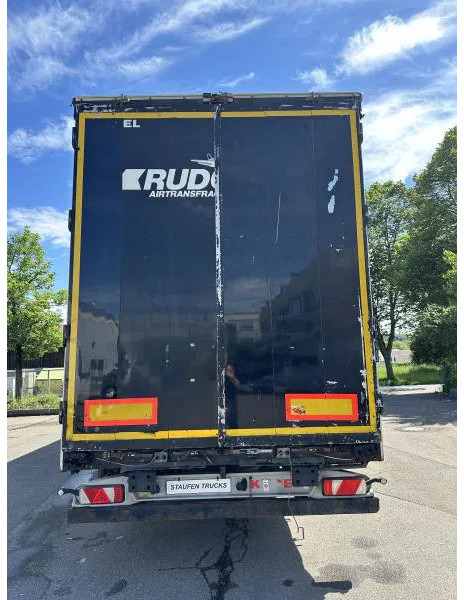 Kögel MEGA Tautliner mit ROLLENBETT Flughafentr. MEGA Tautliner mit ROLLENBETT Flughafentr. - Semi-reboque furgão: foto 4 Kögel MEGA Tautliner mit ROLLENBETT Flughafentr. MEGA Tautliner mit ROLLENBETT Flughafentr. - Semi-reboque furgão: foto 4