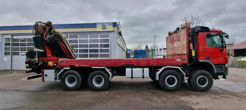 Mercedes-Benz AK 8X8 FASSI 660 EINZELBER SEILWINDE - Camião grua: foto 2 Mercedes-Benz AK 8X8 FASSI 660 EINZELBER SEILWINDE - Camião grua: foto 2