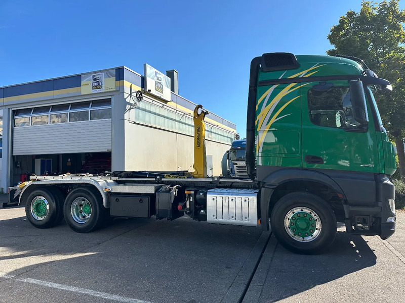 Mercedes-Benz Arocs 2551 6X4*HAD*Abroller *Palfinger*Euro6D*Intarder - Camião polibenne: foto 5 Mercedes-Benz Arocs 2551 6X4*HAD*Abroller *Palfinger*Euro6D*Intarder - Camião polibenne: foto 5