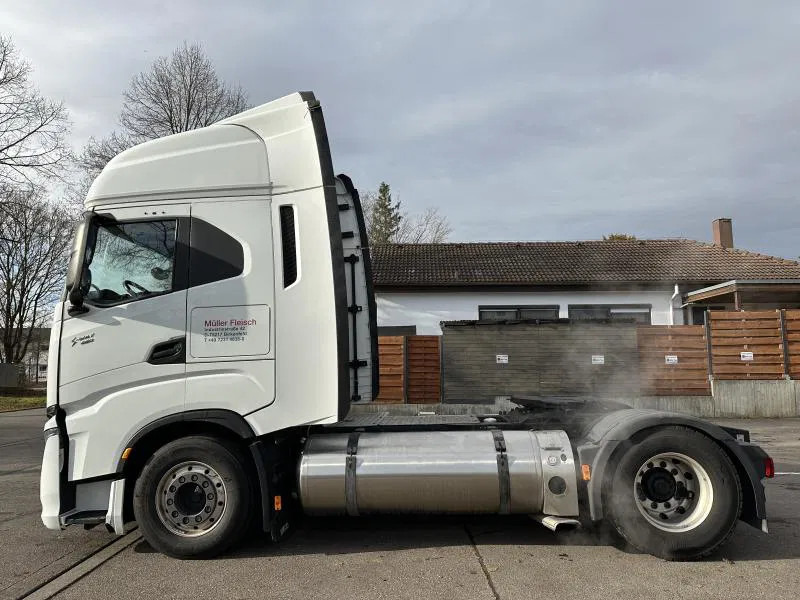 Iveco Stralis S-Way*460*LNG*Retarder*2 Tanks - Tractor: foto 2 Iveco Stralis S-Way*460*LNG*Retarder*2 Tanks - Tractor: foto 2