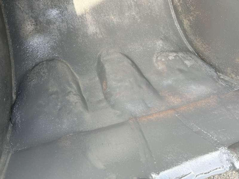 MECALAC 12 - 870mm - fond à revoir - Balde escavadora: foto 4 MECALAC 12 - 870mm - fond à revoir - Balde escavadora: foto 4