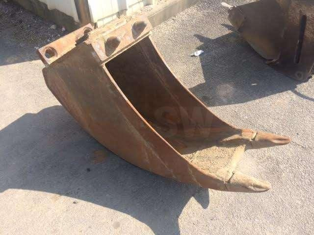 MECALAC 340 - 8/10/11/12 - Balde escavadora: foto 3 MECALAC 340 - 8/10/11/12 - Balde escavadora: foto 3