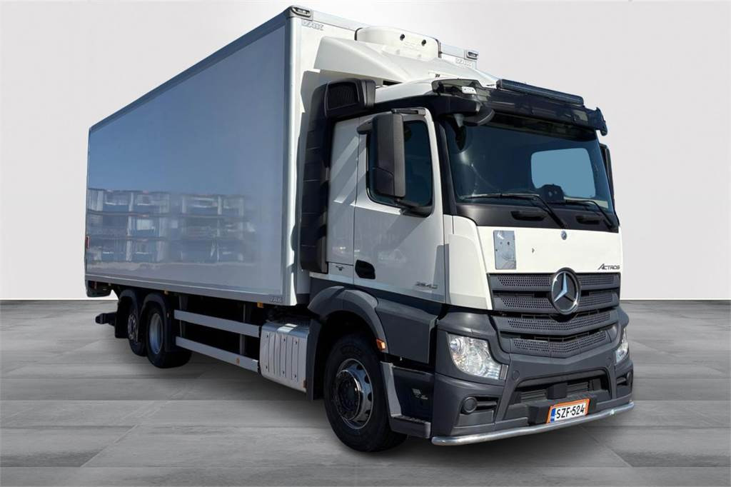 Mercedes-Benz ACTROS 2545L 8,4m KSA-kori - Camião furgão: foto 3 Mercedes-Benz ACTROS 2545L 8,4m KSA-kori - Camião furgão: foto 3