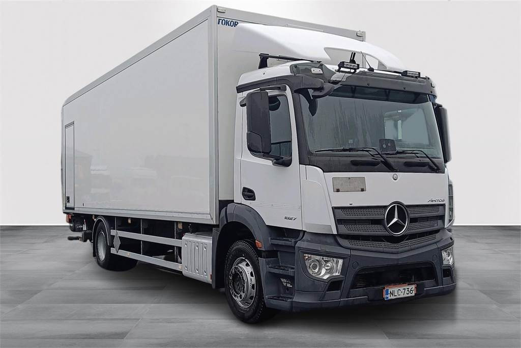 Mercedes-Benz ANTOS 1827L Ksa-kori + PL - Camião furgão: foto 3 Mercedes-Benz ANTOS 1827L Ksa-kori + PL - Camião furgão: foto 3