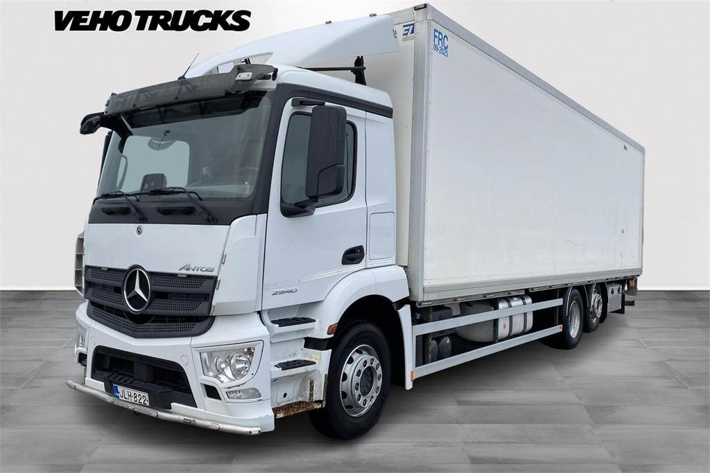 Mercedes-Benz ANTOS 2540L/6X2 FRC 09/2025 - Camião isotérmico: foto 1 Mercedes-Benz ANTOS 2540L/6X2 FRC 09/2025 - Camião isotérmico: foto 1