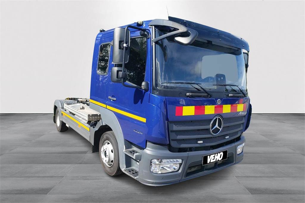 Mercedes-Benz ATEGO 1024 Koukkulaite - Camião polibenne: foto 4 Mercedes-Benz ATEGO 1024 Koukkulaite - Camião polibenne: foto 4