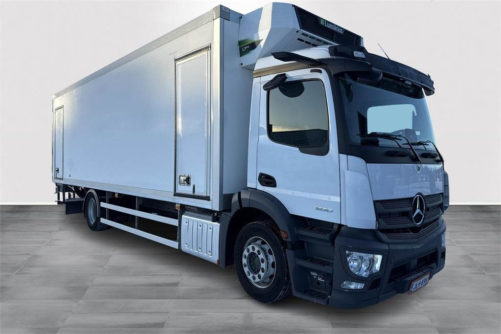 Mercedes-Benz Actros 1830L 5 SM FRC 2-lämpö(atp10/2025) - Camião isotérmico: foto 3 Mercedes-Benz Actros 1830L 5 SM FRC 2-lämpö(atp10/2025) - Camião isotérmico: foto 3