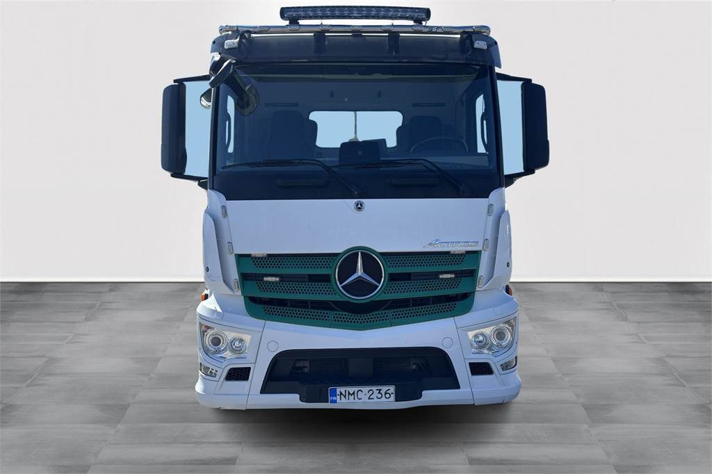 Mercedes-Benz Actros 2546 L Koukkulaite - Camião polibenne: foto 2 Mercedes-Benz Actros 2546 L Koukkulaite - Camião polibenne: foto 2