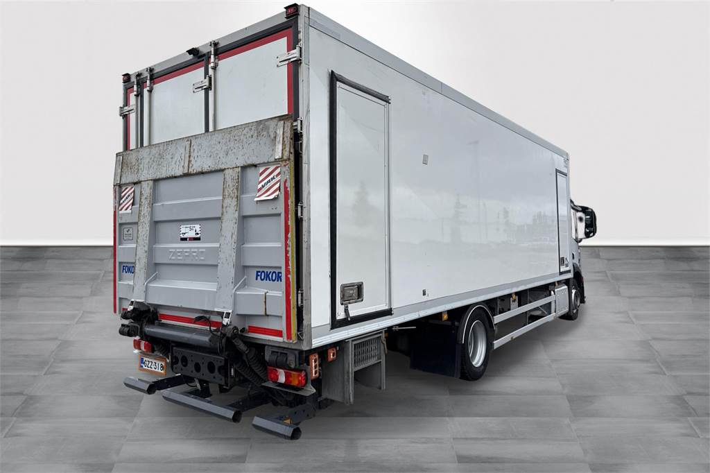 Mercedes-Benz Actros 5 1830L nR 4x2 FRC 10/2026 - Camião isotérmico: foto 5 Mercedes-Benz Actros 5 1830L nR 4x2 FRC 10/2026 - Camião isotérmico: foto 5
