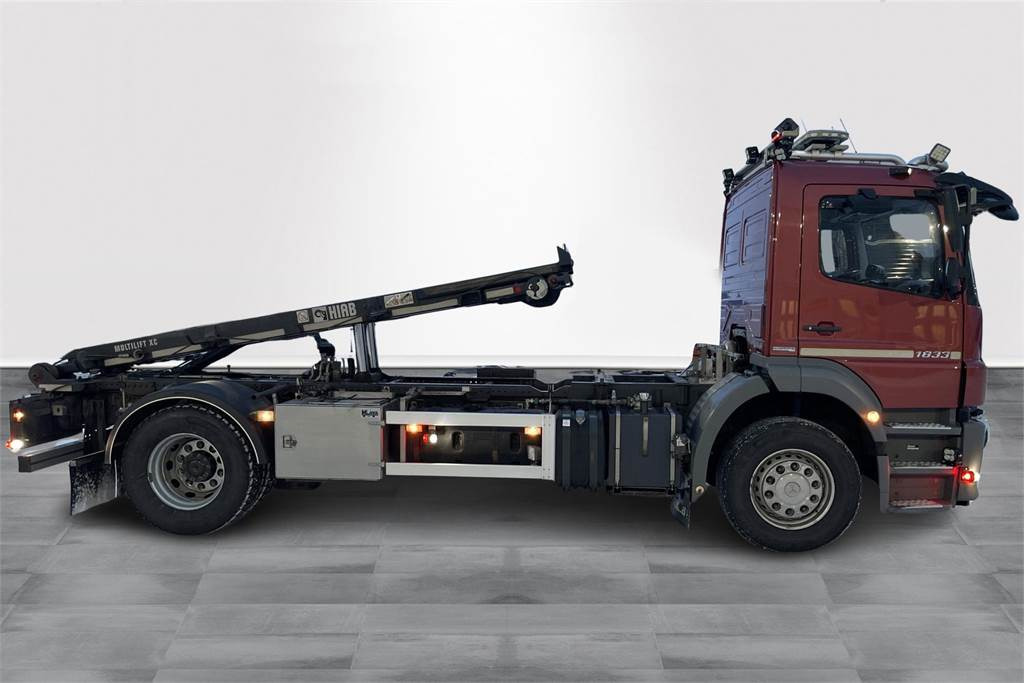 Mercedes-Benz Axor R 1833L - Camião com sistema de cabo: foto 4 Mercedes-Benz Axor R 1833L - Camião com sistema de cabo: foto 4
