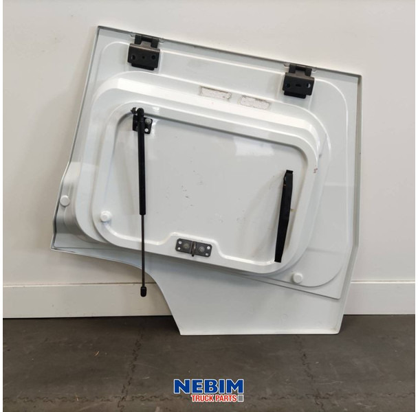 Renault Renault - 7482376484 - Bagageluik T-serie rechts - Peça de reposição por Camião: foto 2 Renault Renault - 7482376484 - Bagageluik T-serie rechts - Peça de reposição por Camião: foto 2