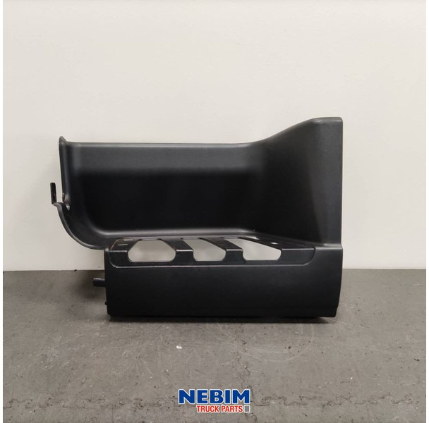 Volvo Volvo - 20529640 - Opstapbak FH / FM rechts - Peça de reposição por Camião: foto 1 Volvo Volvo - 20529640 - Opstapbak FH / FM rechts - Peça de reposição por Camião: foto 1