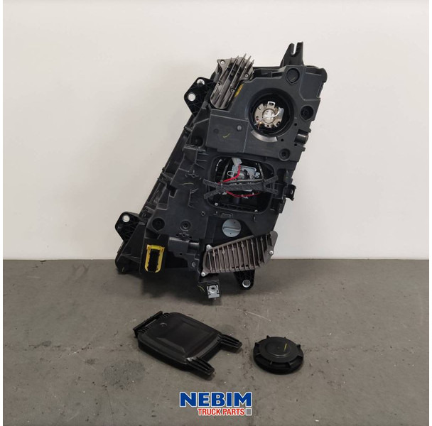 Volvo Volvo - 22239248 - Koplamp rechts FH16 Bi Xenon - Peça de reposição por Camião: foto 3 Volvo Volvo - 22239248 - Koplamp rechts FH16 Bi Xenon - Peça de reposição por Camião: foto 3