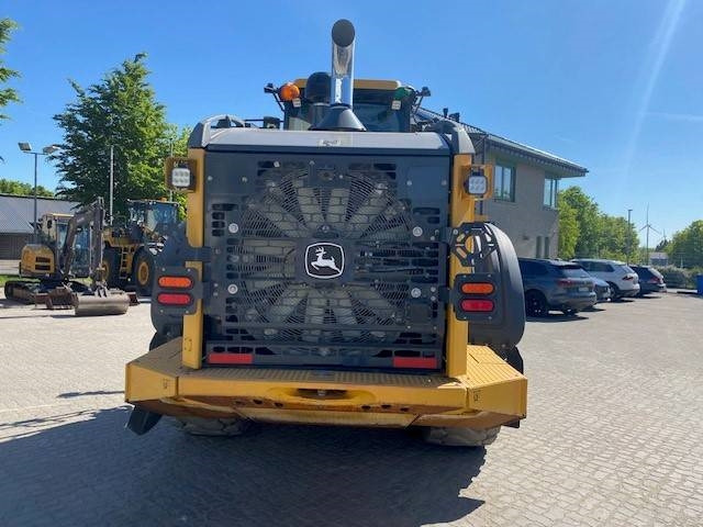 John Deere 744 P MIETE / RENTAL (12002124) - Pá carregadora de rodas: foto 4 John Deere 744 P MIETE / RENTAL (12002124) - Pá carregadora de rodas: foto 4