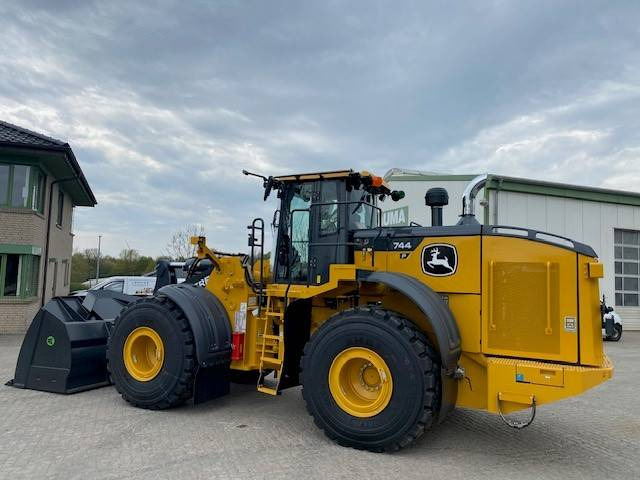 John Deere 744 P MIETE / RENTAL (12002125) - Pá carregadora de rodas: foto 1 John Deere 744 P MIETE / RENTAL (12002125) - Pá carregadora de rodas: foto 1