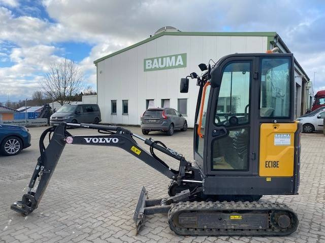 Volvo EC 18 E MIETE / RENTAL (12001760) - Mini escavadeira: foto 2 Volvo EC 18 E MIETE / RENTAL (12001760) - Mini escavadeira: foto 2