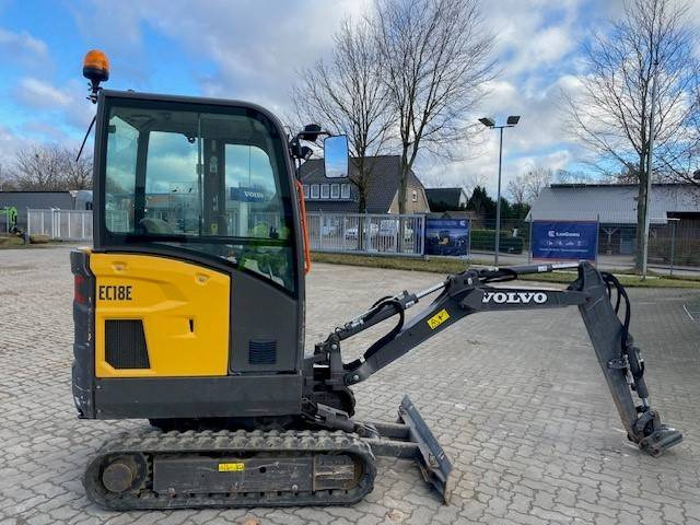 Volvo EC 18 E MIETE / RENTAL (12001761) - Mini escavadeira: foto 5 Volvo EC 18 E MIETE / RENTAL (12001761) - Mini escavadeira: foto 5