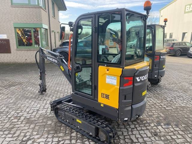 Volvo EC 18 E MIETE / RENTAL (12001764) - Mini escavadeira: foto 3 Volvo EC 18 E MIETE / RENTAL (12001764) - Mini escavadeira: foto 3