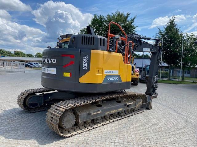 Volvo ECR 235 E L MIETE / RENTAL (12001016) - Escavadora de rastos: foto 5 Volvo ECR 235 E L MIETE / RENTAL (12001016) - Escavadora de rastos: foto 5