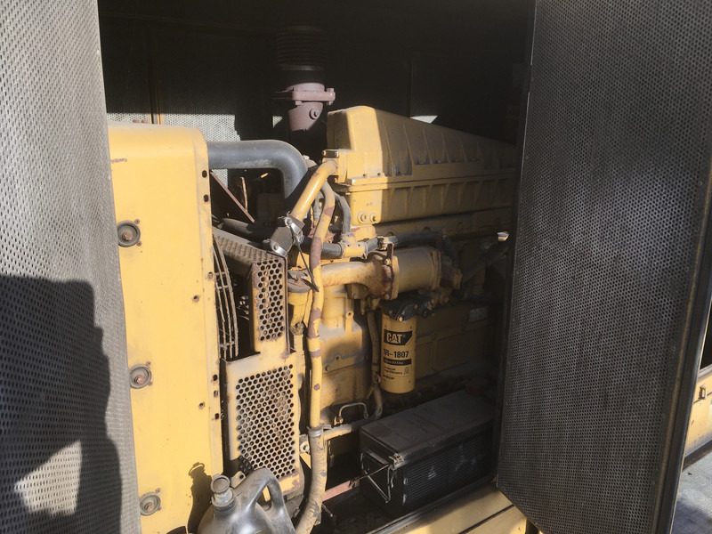 Gerador elétrico Caterpillar 3306B GENERATOR 225KVA USED: foto 8 Gerador elétrico Caterpillar 3306B GENERATOR 225KVA USED: foto 8