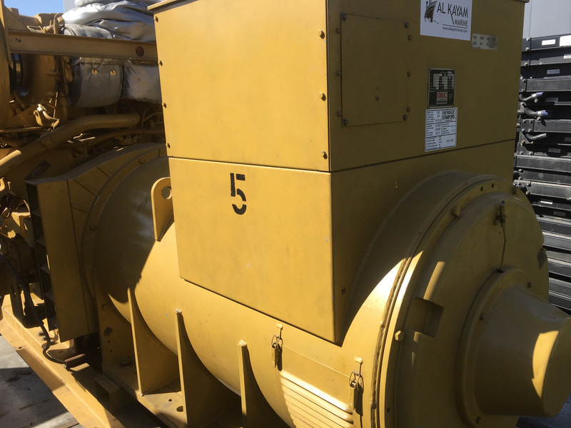 Caterpillar 3512 8EM GENERATOR 1500 KVA USED - Gerador elétrico: foto 3 Caterpillar 3512 8EM GENERATOR 1500 KVA USED - Gerador elétrico: foto 3
