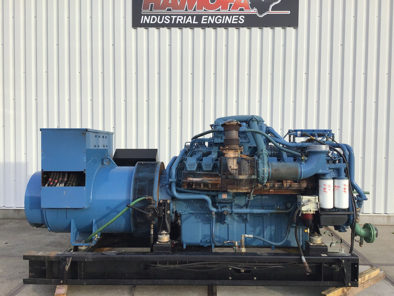 MTU 16V2000 GENERATOR 900KVA USED - Gerador elétrico: foto 1 MTU 16V2000 GENERATOR 900KVA USED - Gerador elétrico: foto 1