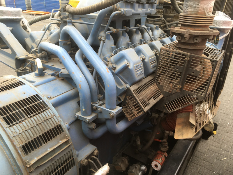 MTU LEROY-SOMER 49.1L9A C6/4 GENERATOR 825 KVA USED - Gerador elétrico: foto 4 MTU LEROY-SOMER 49.1L9A C6/4 GENERATOR 825 KVA USED - Gerador elétrico: foto 4