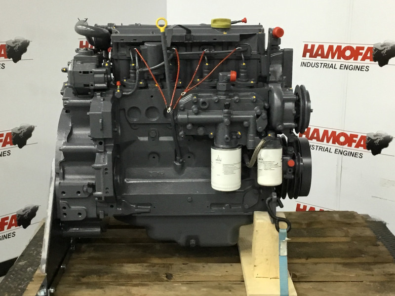 Deutz BF4M1012EC RECONDITIONED - Máquina de construção: foto 1 Deutz BF4M1012EC RECONDITIONED - Máquina de construção: foto 1