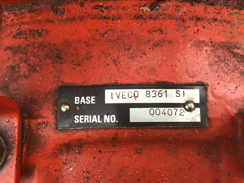 Iveco 8361.SI 10.00 USED - Máquina de construção: foto 5 Iveco 8361.SI 10.00 USED - Máquina de construção: foto 5