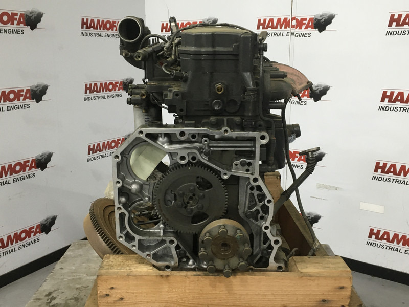 Iveco F4HE0684J*D FOR PARTS - Máquina de construção: foto 4 Iveco F4HE0684J*D FOR PARTS - Máquina de construção: foto 4