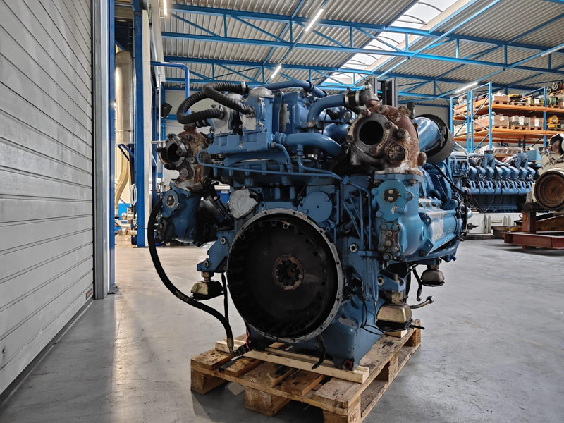 MTU 8V2000 USED - Máquina de construção: foto 1 MTU 8V2000 USED - Máquina de construção: foto 1