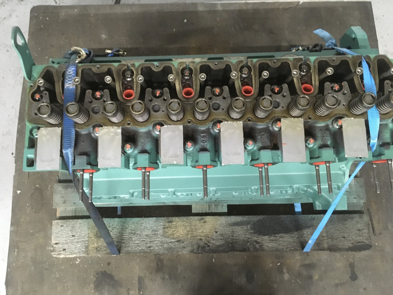 Volvo D7E 240 LONGBLOCK - Máquina de construção: foto 5 Volvo D7E 240 LONGBLOCK - Máquina de construção: foto 5