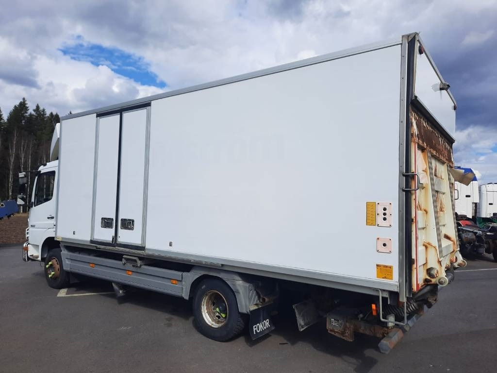 Mercedes-Benz Atego 1022 - Camião furgão: foto 4 Mercedes-Benz Atego 1022 - Camião furgão: foto 4