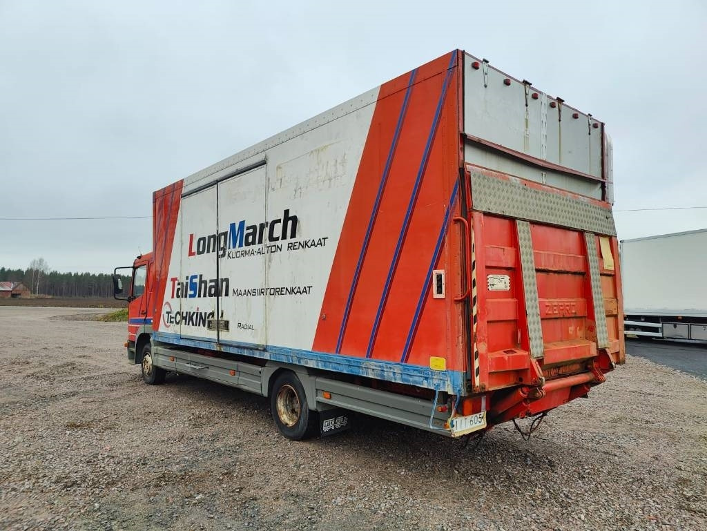 Mercedes-Benz Atego 1023 - Camião furgão: foto 3 Mercedes-Benz Atego 1023 - Camião furgão: foto 3