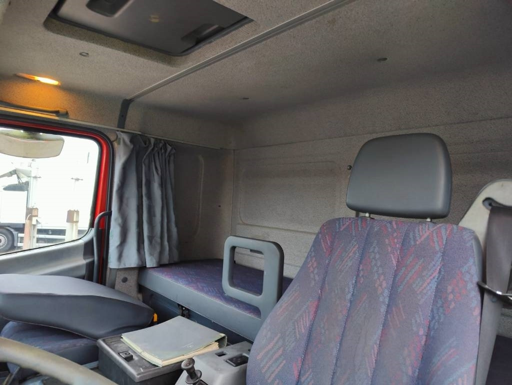 Leasing de Mercedes-Benz Atego 1023  Mercedes-Benz Atego 1023: foto 8