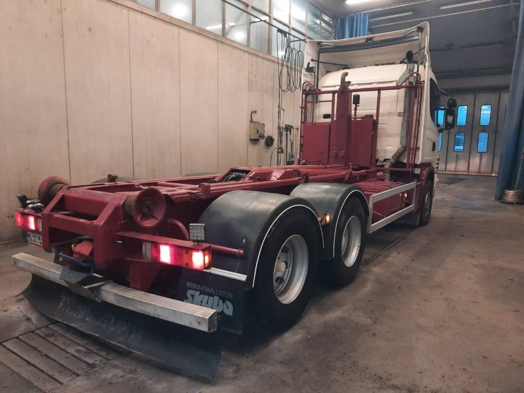 Scania R 144 - Camião polibenne: foto 5 Scania R 144 - Camião polibenne: foto 5