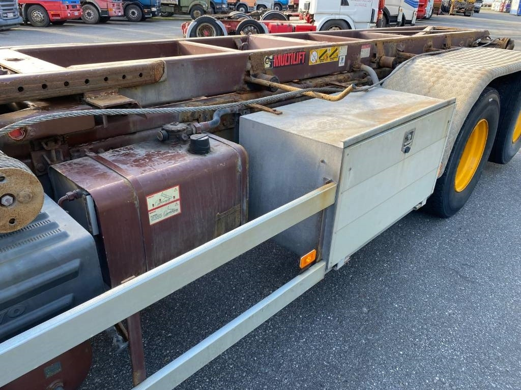 Camião multibenne Volvo FH 13 420: foto 17 Camião multibenne Volvo FH 13 420: foto 17