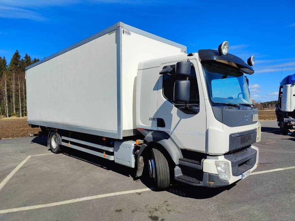 Volvo FL 280 - Camião furgão: foto 2 Volvo FL 280 - Camião furgão: foto 2