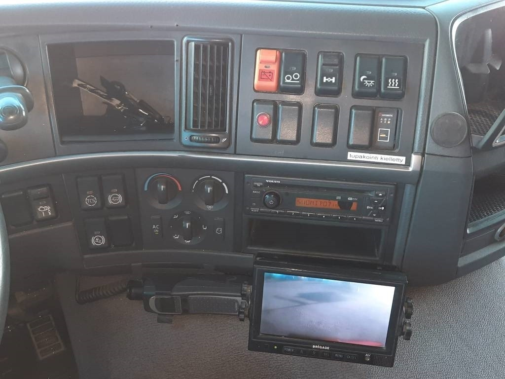 Camião transportador de contêineres/ Caixa móvel Volvo FM-11: foto 8