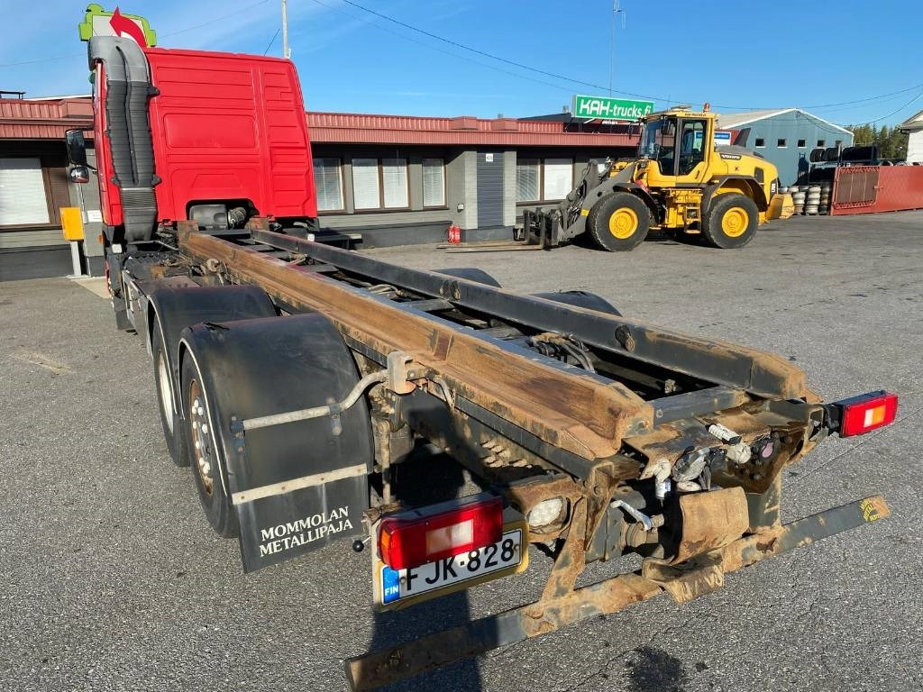 Volvo FM 13 440 - Camião transportador de contêineres/ Caixa móvel: foto 3 Volvo FM 13 440 - Camião transportador de contêineres/ Caixa móvel: foto 3