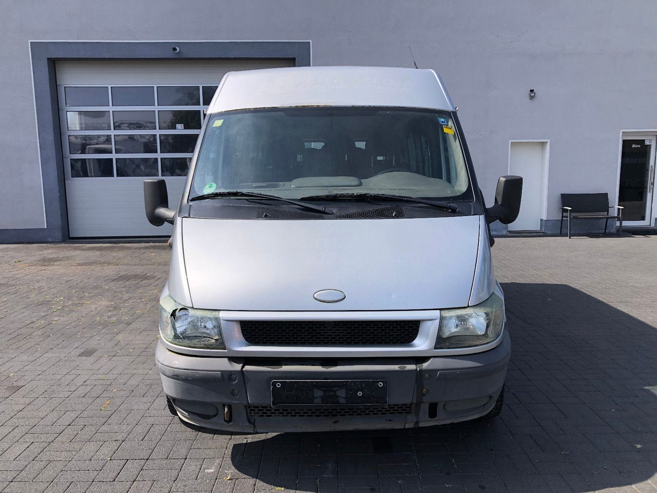 Ford Transit 2.4 TDi, Heckantrieb, 8-Sitzer, Klima - Furgão de passageiros: foto 5 Ford Transit 2.4 TDi, Heckantrieb, 8-Sitzer, Klima - Furgão de passageiros: foto 5